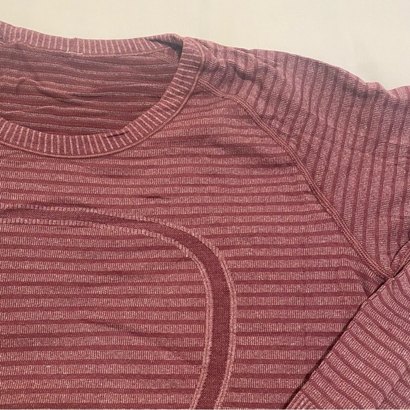 Lululemon Red Run Swiftly Long Sleeve - Picture 2 of 3